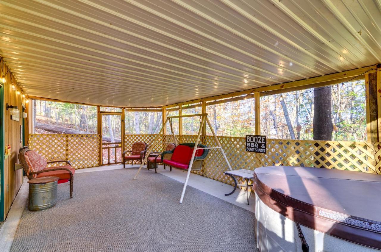 Burnside Resort Cabin With Hot Tub And Outdoor Spots! 외부 사진